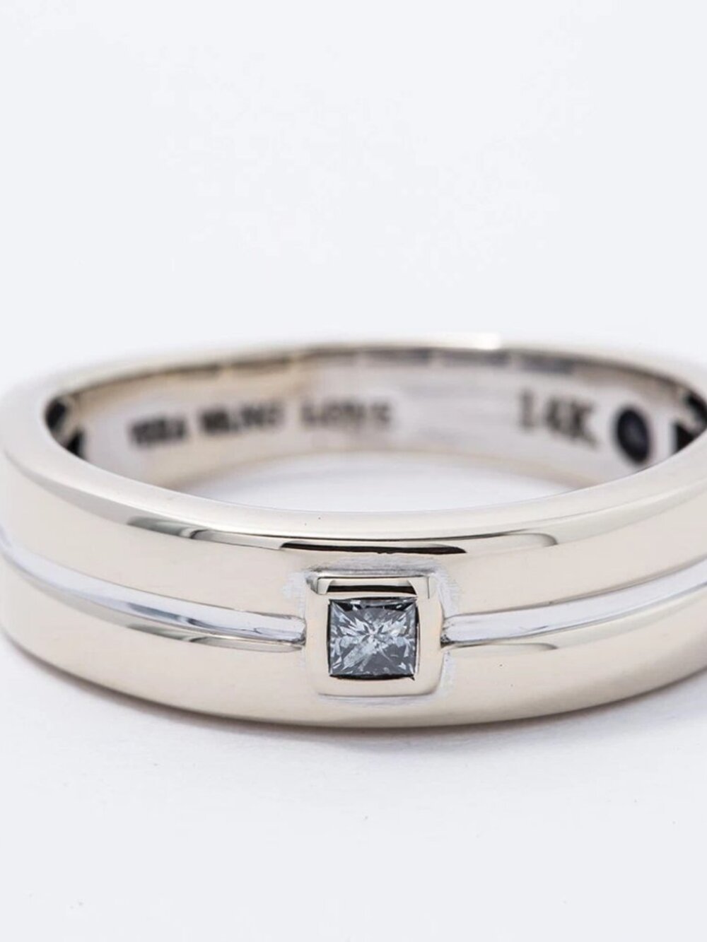 Vera Wang Love Collection Groove 6mm Wedding Band 14K 585 White Gold Ring Size 9